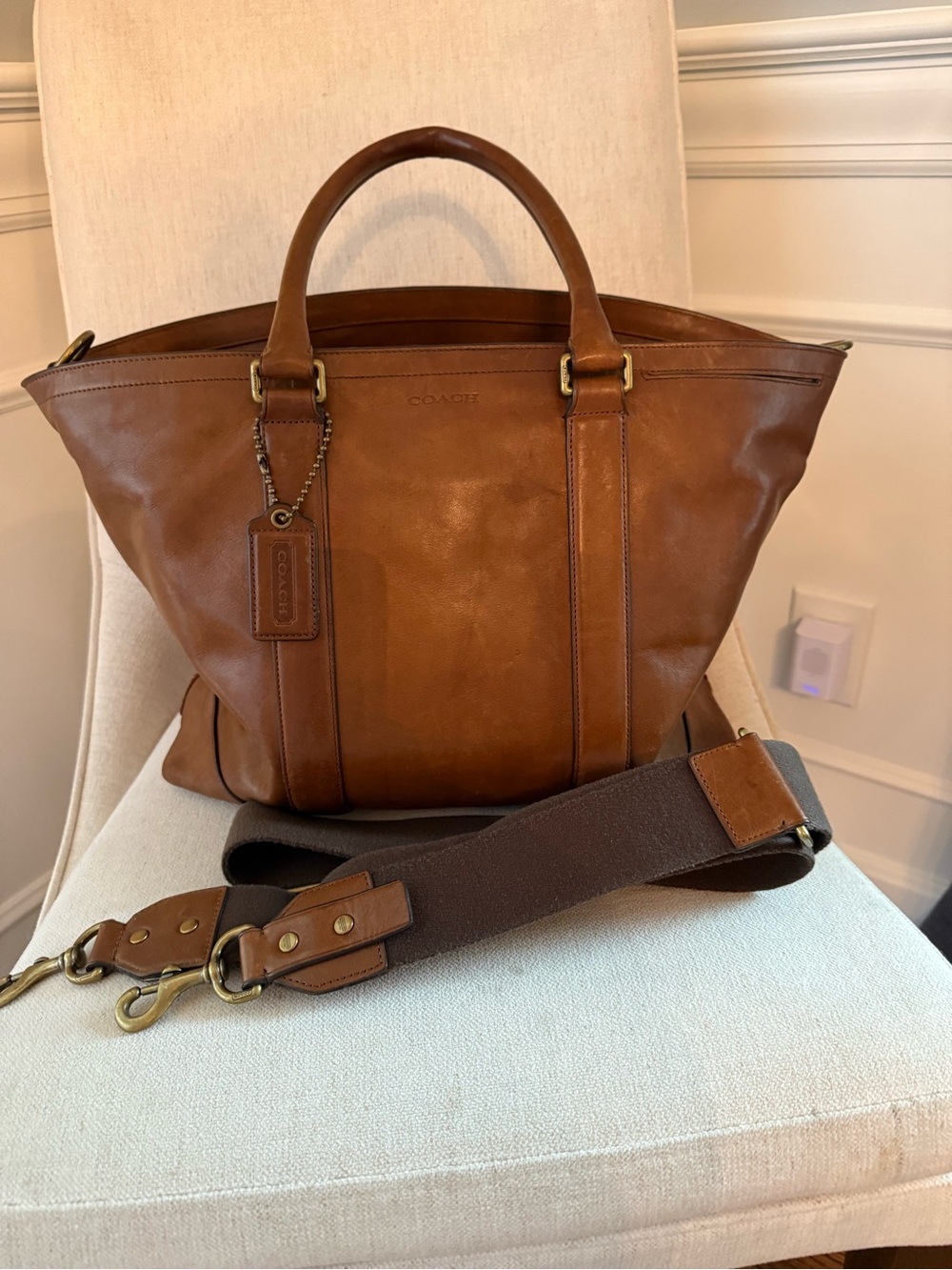 Vintage Coach Leather Bleeker Tote Bag in Brown - Classic Uni-sex Carryall - Picture 3 of 11